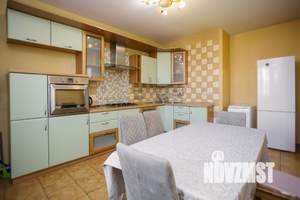 3-к квартира, на длительный срок, 105м2, 3/4 этаж