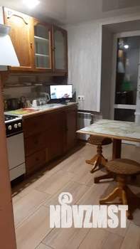 2-к квартира, посуточно, 54м2, 2/5 этаж