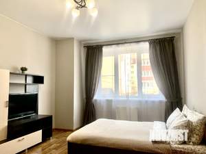 1-к квартира, посуточно, 50м2, 2/8 этаж