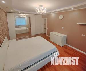 3-к квартира, на длительный срок, 140м2, 8/9 этаж