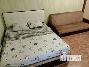 1-к квартира, посуточно, 43м2, 1/12 этаж