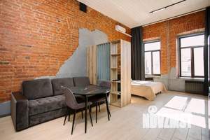 Студия квартира, посуточно, 40м2, 1/3 этаж