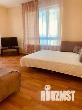 2-к квартира, посуточно, 49м2, 7/10 этаж