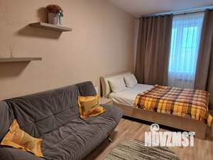 1-к квартира, посуточно, 38м2, 1/9 этаж