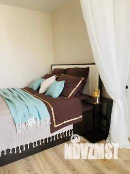 Студия квартира, посуточно, 28м2, 5/17 этаж