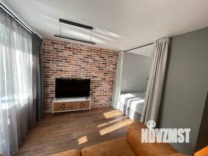 Студия квартира, посуточно, 28м2, 1/5 этаж