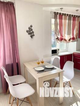 1-к квартира, посуточно, 34м2, 2/5 этаж