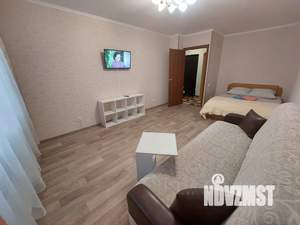 1-к квартира, посуточно, 36м2, 5/8 этаж