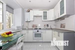 2-к квартира, посуточно, 43м2, 3/5 этаж