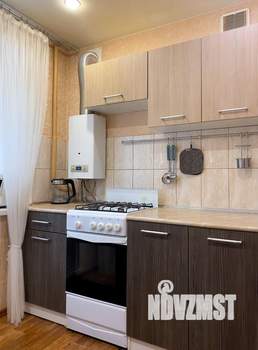 2-к квартира, посуточно, 43м2, 2/5 этаж