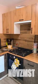 1-к квартира, посуточно, 32м2, 3/5 этаж
