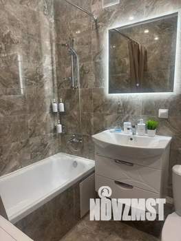 1-к квартира, посуточно, 35м2, 2/16 этаж
