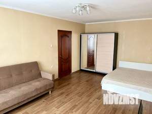 1-к квартира, посуточно, 40м2, 9/10 этаж