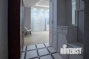 3-к квартира, посуточно, 82м2, 1/1 этаж