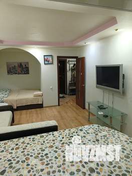 1-к квартира, посуточно, 42м2, 2/9 этаж