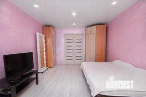 1-к квартира, на длительный срок, 42м2, 1/10 этаж