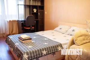 1-к квартира, посуточно, 38м2, 9/9 этаж