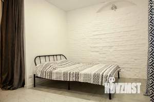 Студия квартира, посуточно, 30м2, 1/2 этаж