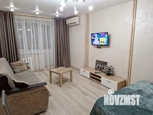 1-к квартира, посуточно, 37м2, 4/9 этаж