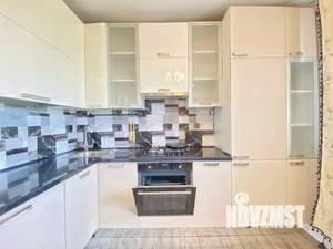 1-к квартира, посуточно, 62м2, 1/1 этаж