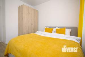 1-к квартира, посуточно, 38м2, 8/18 этаж