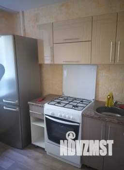 1-к квартира, посуточно, 30м2, 3/5 этаж