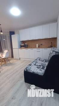 Студия квартира, посуточно, 35м2, 7/9 этаж