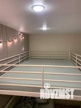 Студия квартира, посуточно, 35м2, 3/3 этаж