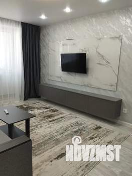2-к квартира, посуточно, 59м2, 8/17 этаж