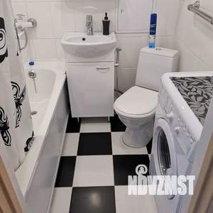 1-к квартира, посуточно, 35м2, 4/4 этаж