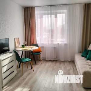 1-к квартира, посуточно, 40м2, 2/10 этаж