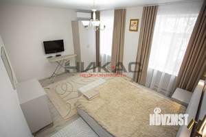 3-к квартира, на длительный срок, 90м2, 4/4 этаж