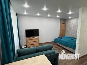 Студия квартира, посуточно, 32м2, 2/4 этаж