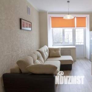 2-к квартира, посуточно, 39м2, 3/4 этаж