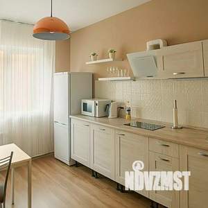 1-к квартира, посуточно, 74м2, 1/1 этаж