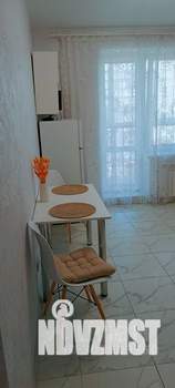 1-к квартира, посуточно, 40м2, 9/9 этаж