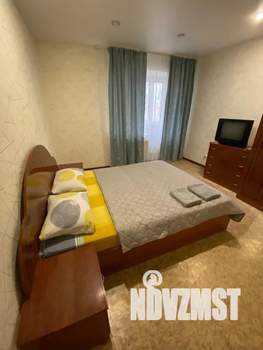 2-к квартира, посуточно, 64м2, 4/10 этаж