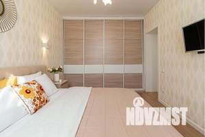 2-к квартира, посуточно, 44м2, 3/3 этаж