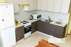 1-к квартира, посуточно, 45м2, 1/1 этаж