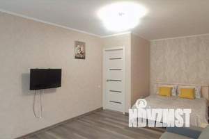 1-к квартира, посуточно, 40м2, 1/5 этаж