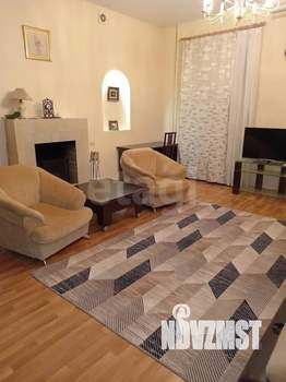 3-к квартира, на длительный срок, 107м2, 2/4 этаж