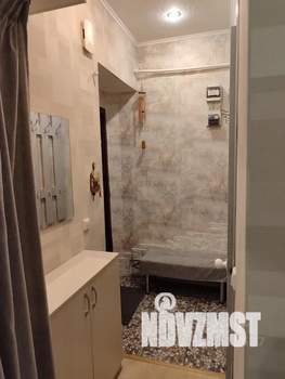 2-к квартира, посуточно, 42м2, 1/2 этаж