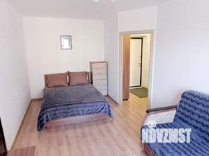 1-к квартира, посуточно, 39м2, 6/12 этаж