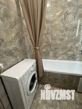1-к квартира, посуточно, 35м2, 2/16 этаж