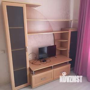 1-к квартира, на длительный срок, 43м2, 4/8 этаж