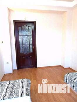 1-к квартира, посуточно, 87м2, 1/1 этаж