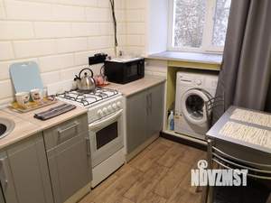 1-к квартира, посуточно, 30м2, 3/5 этаж