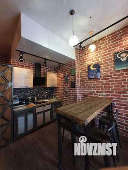 Студия квартира, посуточно, 42м2, 1/4 этаж