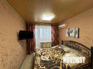 1-к квартира, посуточно, 40м2, 5/5 этаж