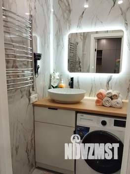 2-к квартира, посуточно, 59м2, 8/17 этаж